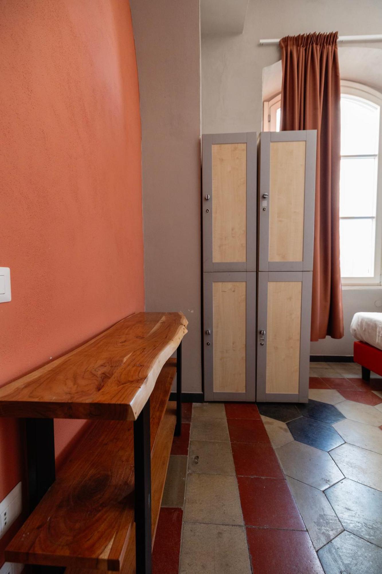 Borgo Ripa Urban Travel Hostel Roma Ngoại thất bức ảnh